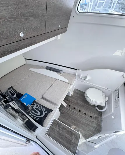  Yacht Photos Pics 2025 SPORTSMAN 352 OPEN - Image 11