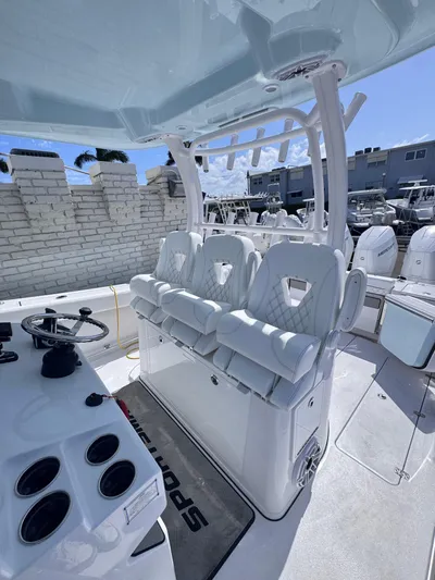  Yacht Photos Pics 2025 SPORTSMAN 352 OPEN - Image 6