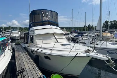 Carver 3227 Convertible