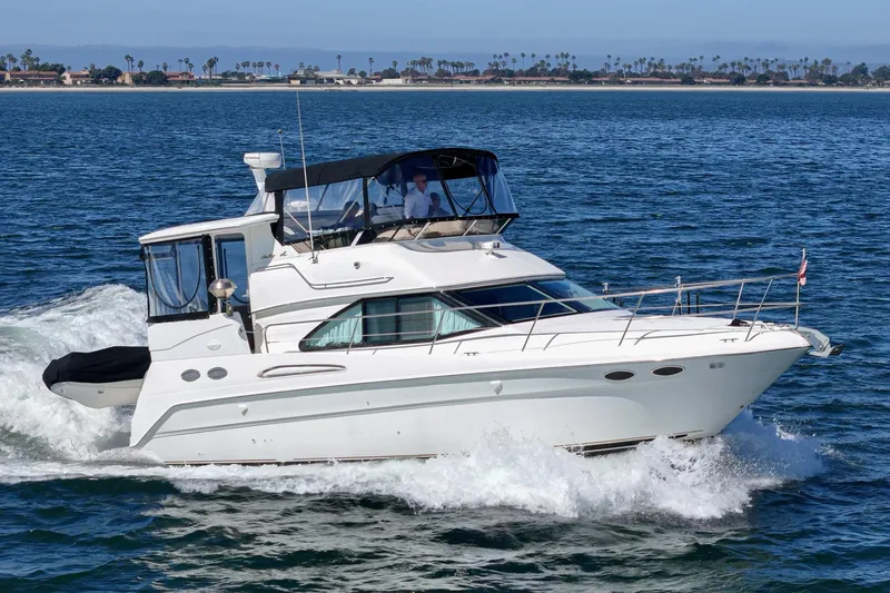 Grato Yacht Photos Pics 