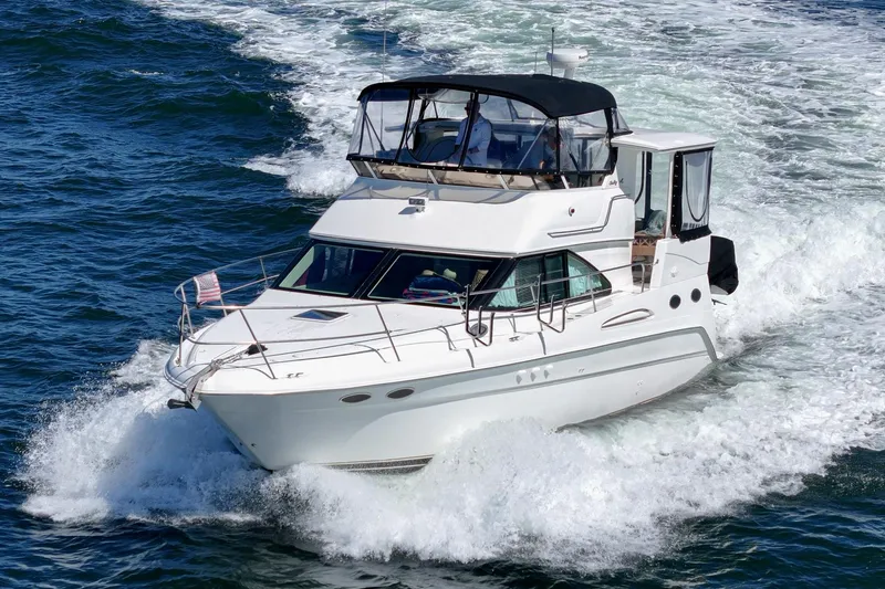 Grato Yacht Photos Pics 