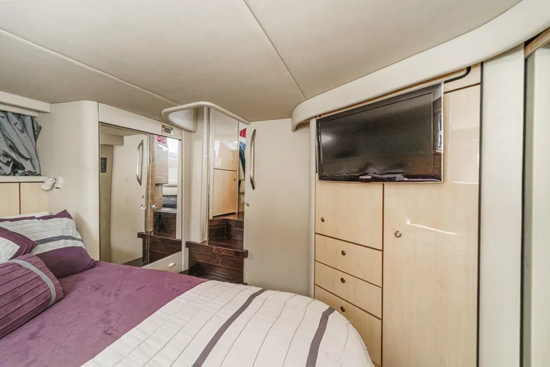 Grato Yacht Photos Pics 