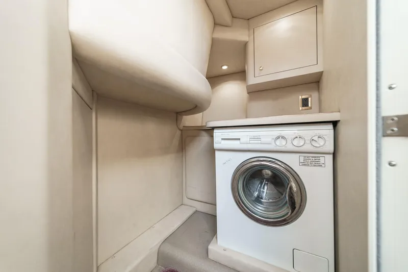 Grato Yacht Photos Pics 