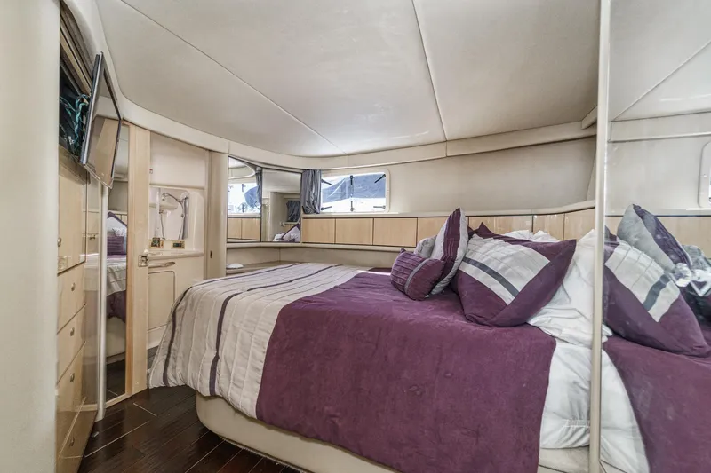 Grato Yacht Photos Pics 