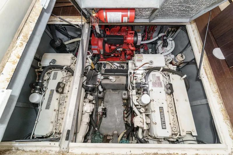 Grato Yacht Photos Pics 