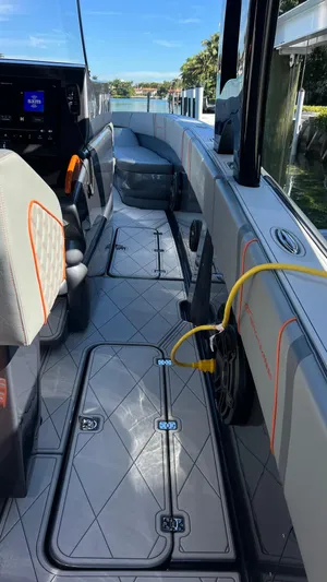 No Name Yacht Photos Pics 