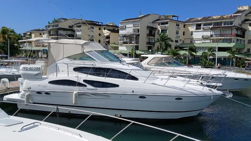 Le Gianni Yacht Photos Pics Yacht Cruiser 415