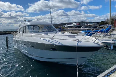 2008 Bavaria 37 HT