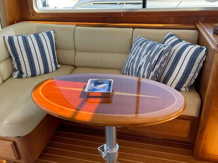 Full Circle Yacht Photos Pics 