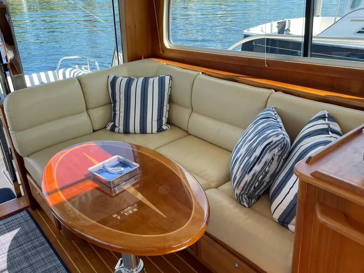 Full Circle Yacht Photos Pics 