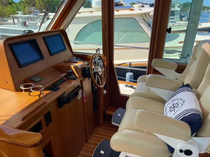 Full Circle Yacht Photos Pics 