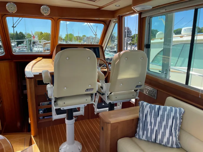 Full Circle Yacht Photos Pics 