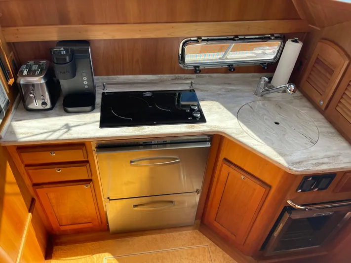 Full Circle Yacht Photos Pics 