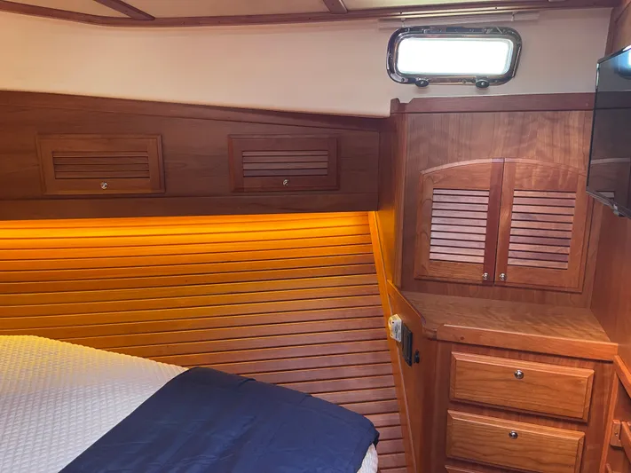 Full Circle Yacht Photos Pics 