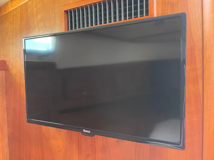 Full Circle Yacht Photos Pics 