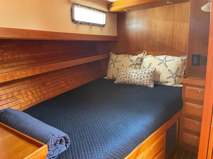 Full Circle Yacht Photos Pics 