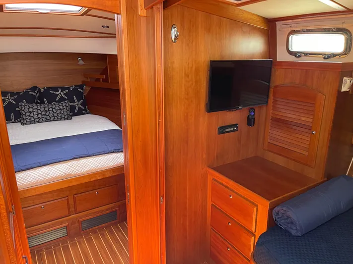 Full Circle Yacht Photos Pics 