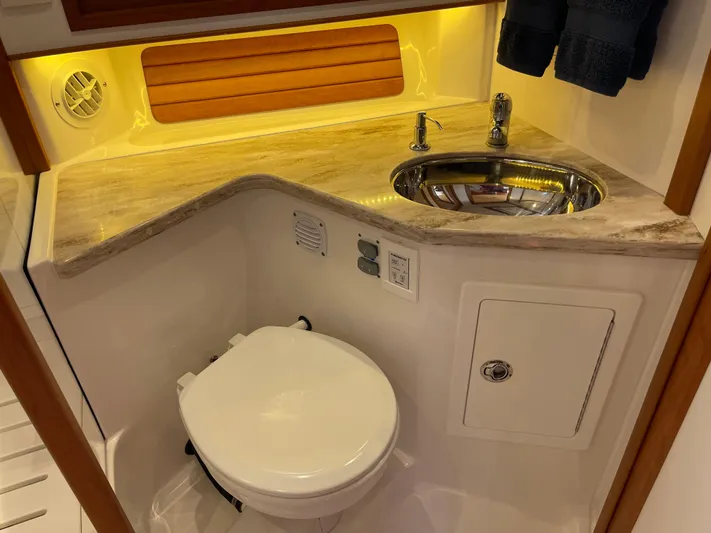 Full Circle Yacht Photos Pics 