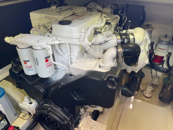 Full Circle Yacht Photos Pics 