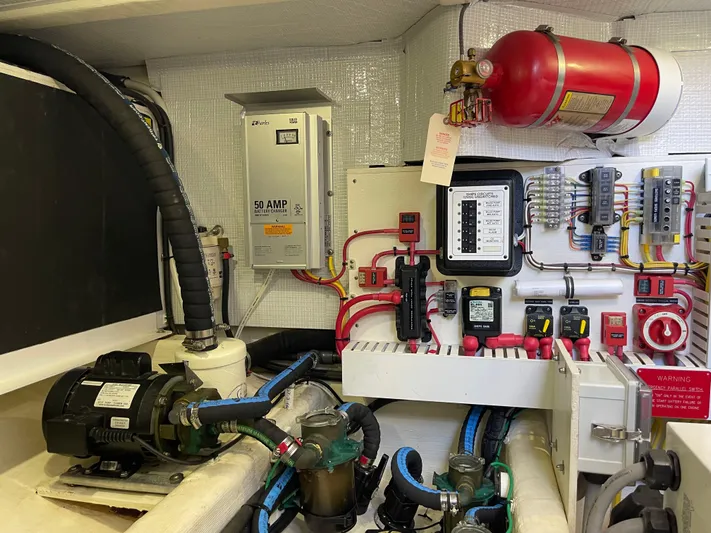 Full Circle Yacht Photos Pics 