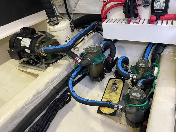 Full Circle Yacht Photos Pics 