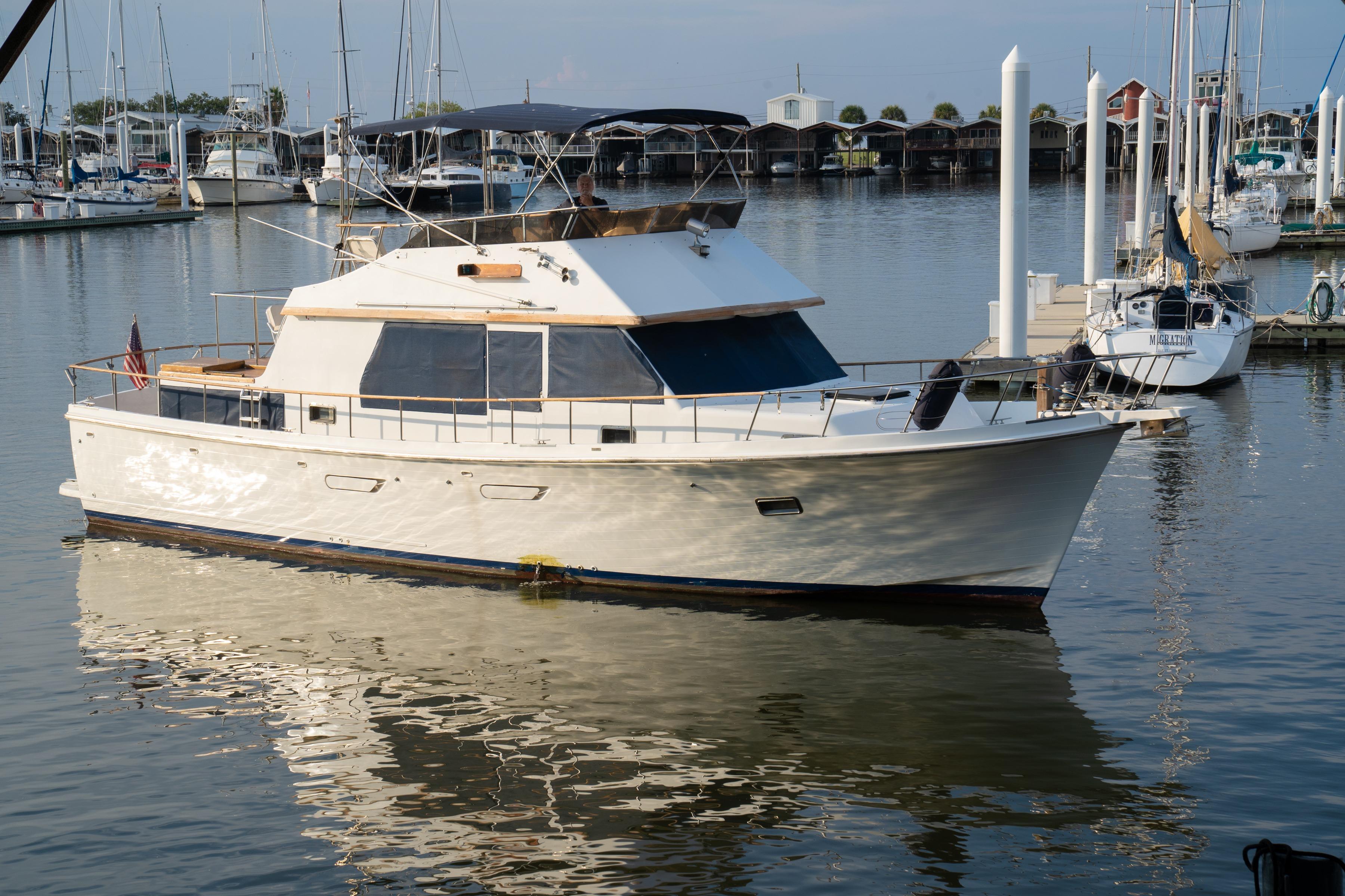 Marine Trader 46 fast trawler