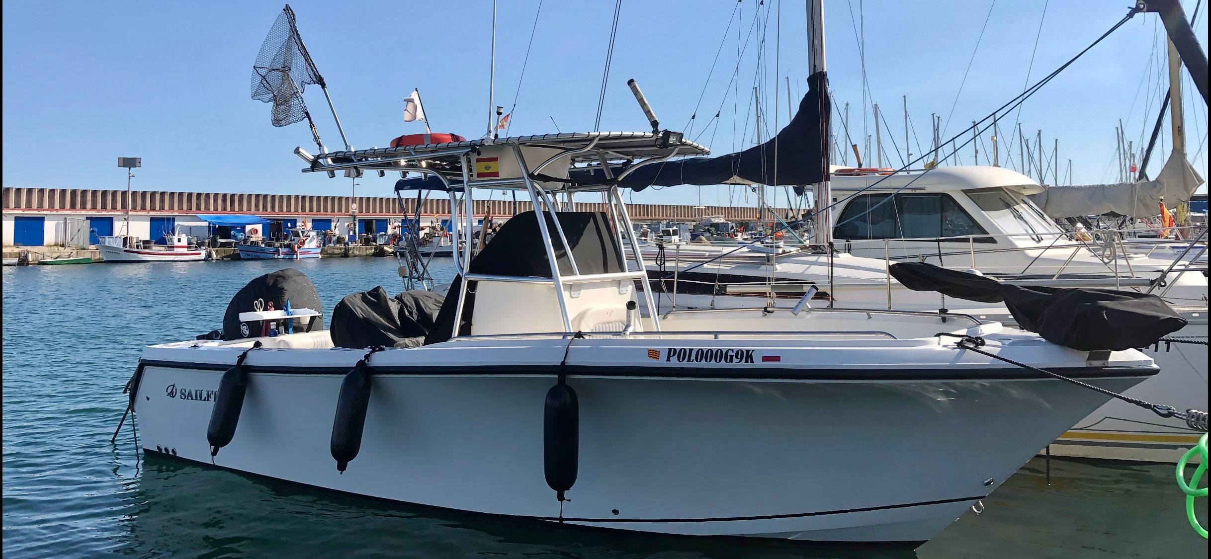 2010 Sailfish 2360 CC