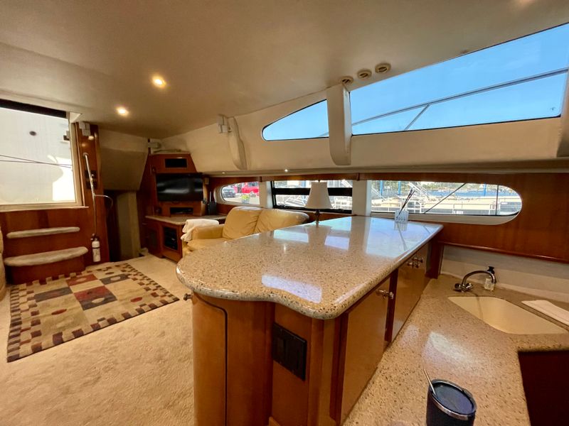 2000 Carver 466 Motor Yacht