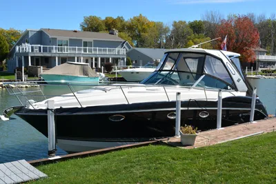 Monterey 340 Sport Yacht