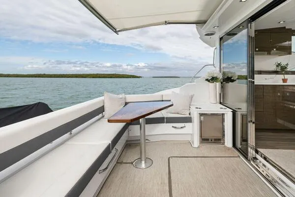 Sweet Caroline Yacht Photos Pics Cockpit