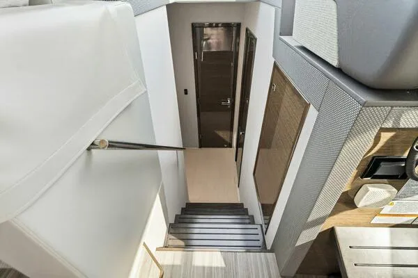 Sweet Caroline Yacht Photos Pics Companionway