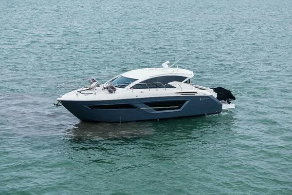 Sweet Caroline Yacht Photos Pics Profile