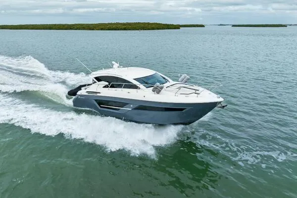 Sweet Caroline Yacht Photos Pics Profile