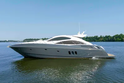 Sunseeker Predator 62