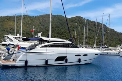 Princess V52