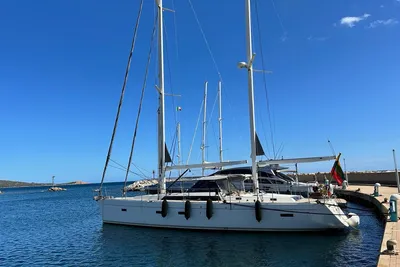 2012 Amel 55