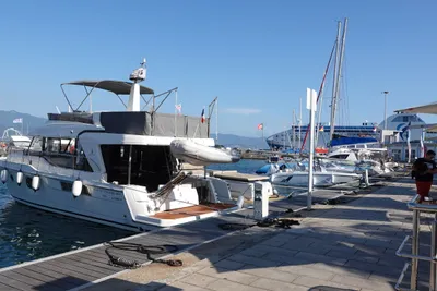 2021 Beneteau Swift Trawler 41 Fly