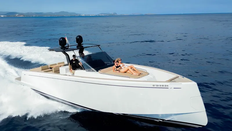 Planazo Yacht Photos Pics 2024 Pardo Yachts P43 cruising on open water with passengers relaxing on deck.
