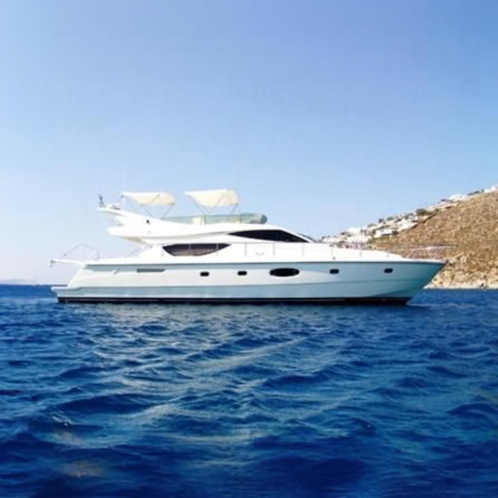 2005 Ferretti Yachts 55 