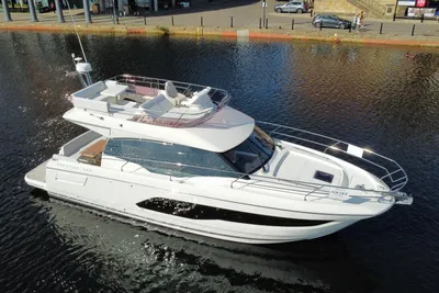 2025 Prestige 420