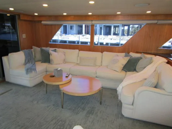 Shepsl X Yacht Photos Pics Salon Sofa to Port