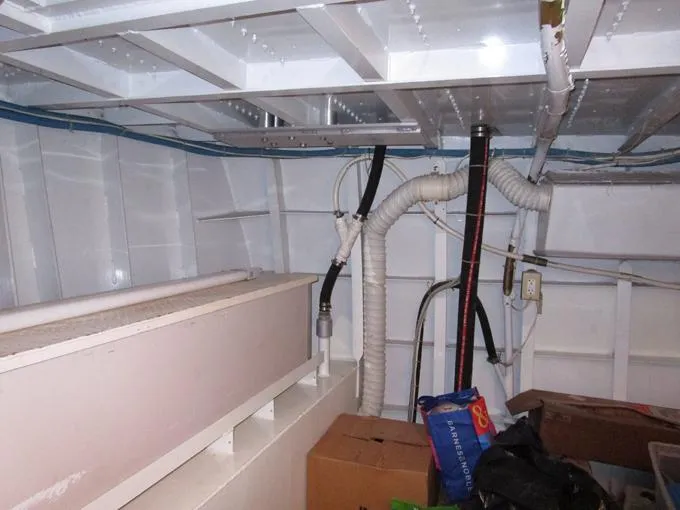 Shepsl X Yacht Photos Pics New Lazarette to Port