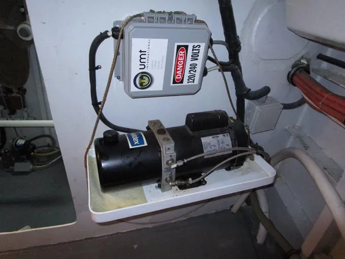 Shepsl X Yacht Photos Pics Davit Hydraulic System