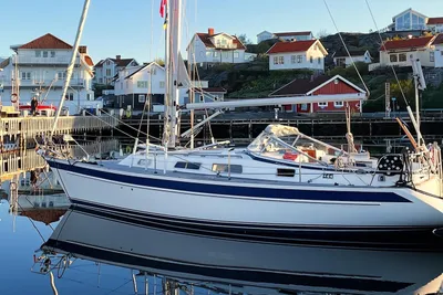 2000 Hallberg-Rassy 34