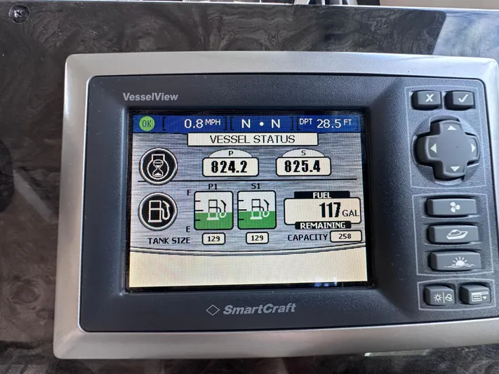  Yacht Photos Pics SmartCraft VesselView display on 2013 Sea Ray 410 Sundancer showing vessel status and fuel levels.