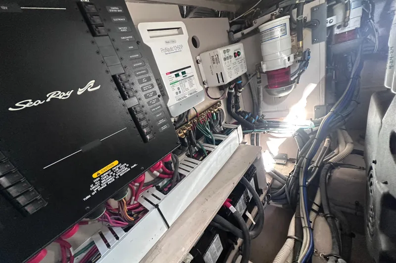  Yacht Photos Pics Electrical panel and wiring inside a 2013 Sea Ray 410 Sundancer boat.