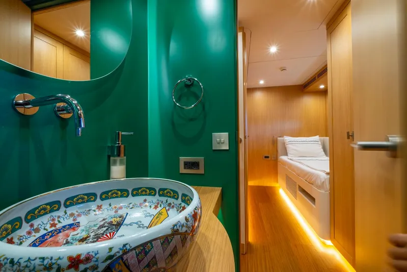  Yacht Photos Pics Luxurious bathroom and bedroom in 2022 Custom 85 Semi Displacement Trawler yacht.