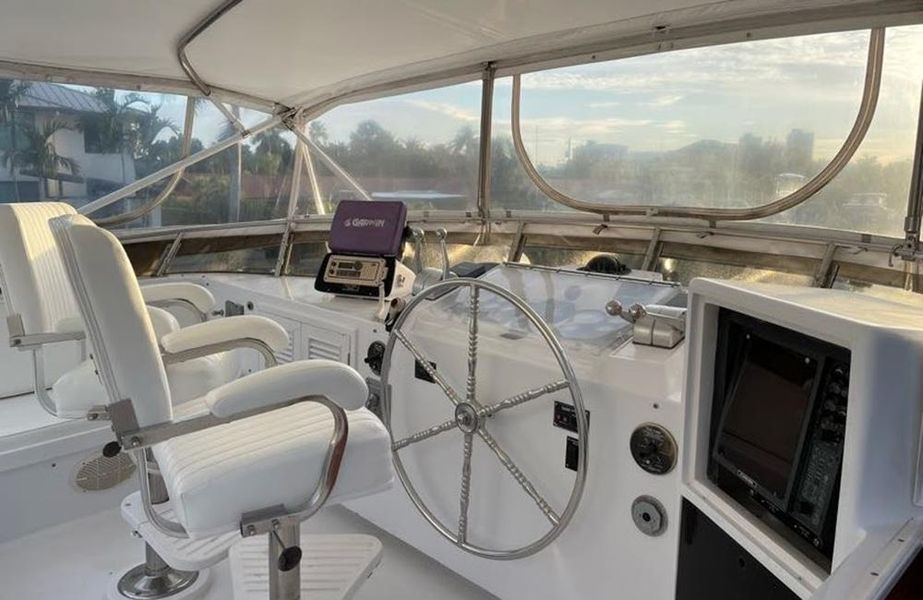 1988 Sea Ranger 65 Motor Yacht