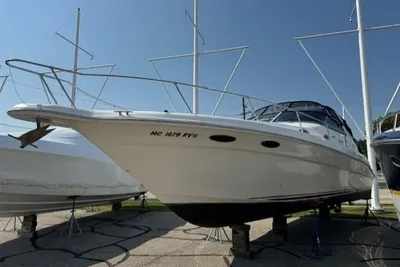 Sea Ray 330 Sundancer