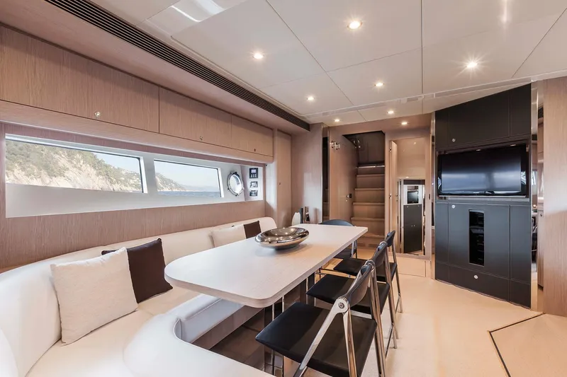 Wolverine Yacht Photos Pics Sistership Photo